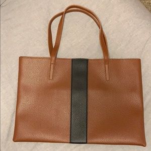 Vince Camuto bag